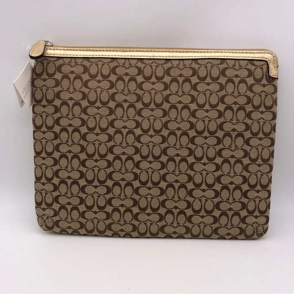 Coach Signature Tablet Ipad Sleeve Bag F61035/SV /Khaki/Metallic - Picture 3 of 9
